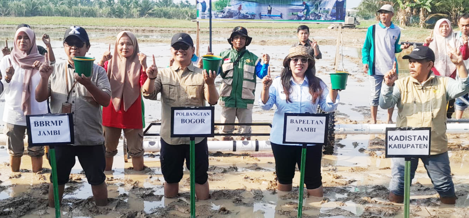 Gerakan Tanam Serentak Digeber, BRMP Jambi Kawal Swasembado Pangan di Batang Hari