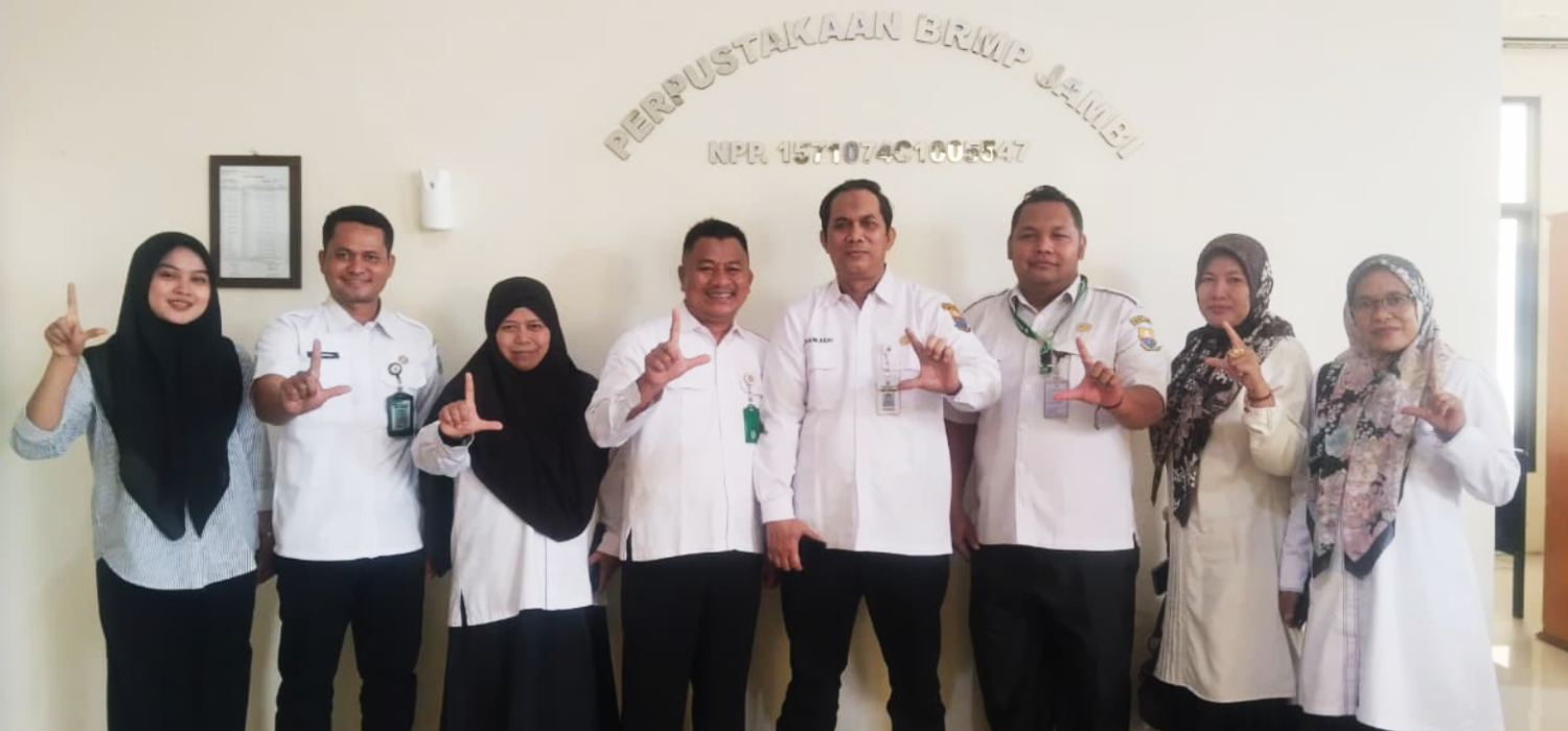 Perpustakaan BRMP Jambi Buko Akses Referensi Pertanian bage SMKN PP Batanghari